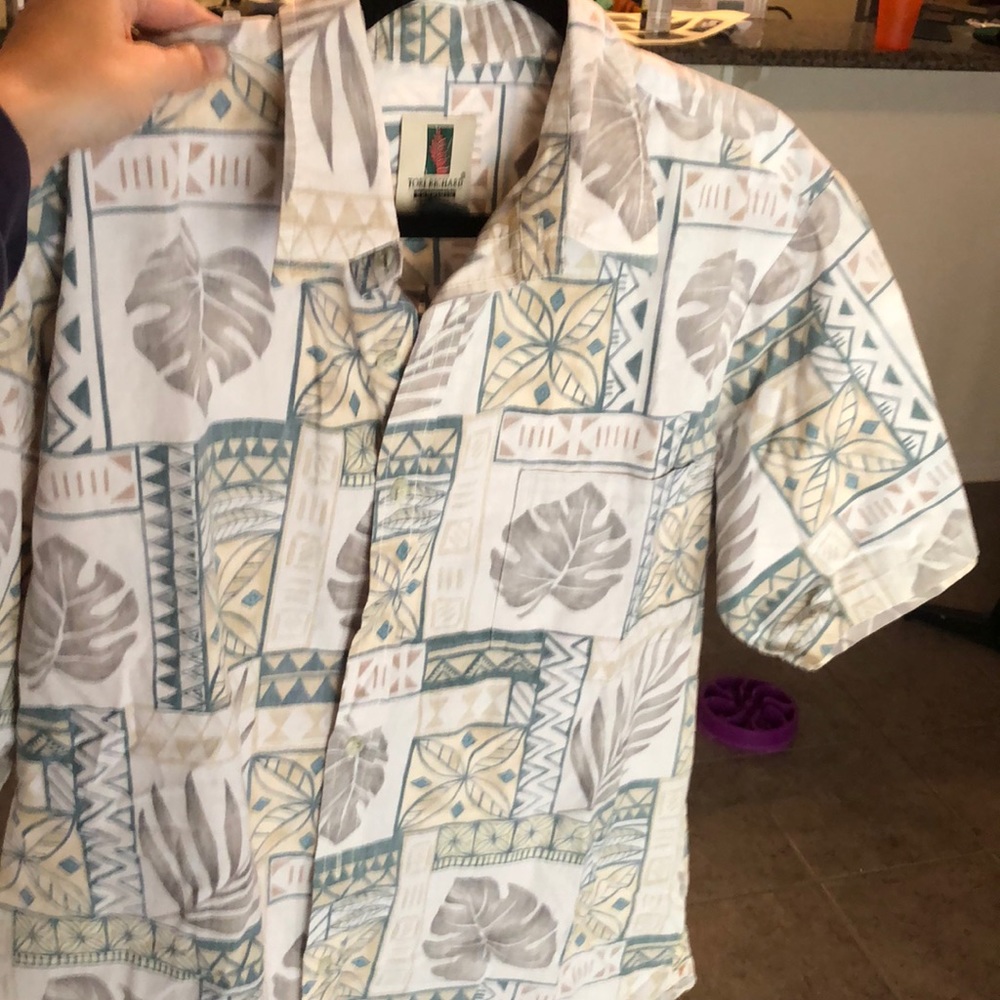 Tori Richard L hawaiian shirt